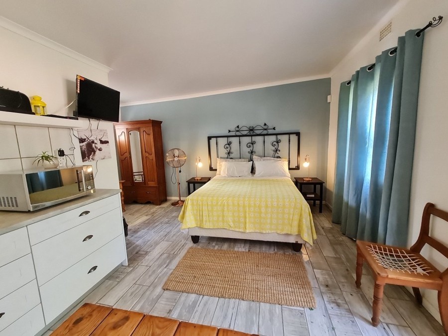 10 Bedroom Property for Sale in Montagu Rural Western Cape